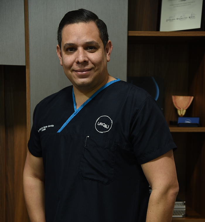 Dr. Roberto Garza Urólogo en Monterrey